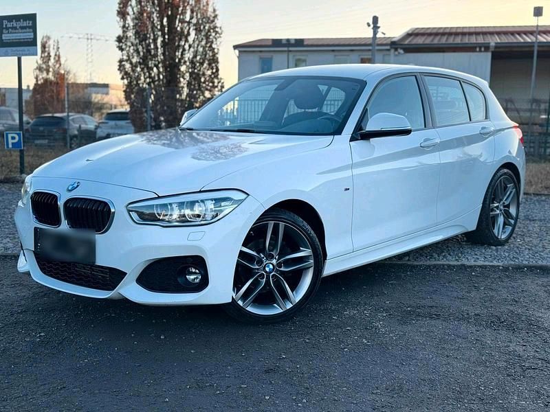 Gebraucht BMW 118 Sport Line 150 PS (110 kW) 2019 Weiß Kleinwagen