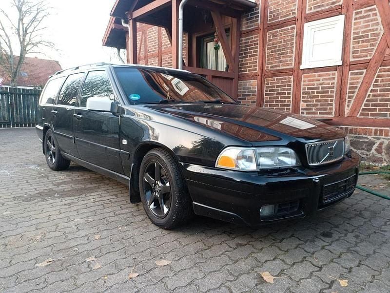Gebraucht Volvo V70 239 PS (175 kW) 1998 Schwarz Kombi