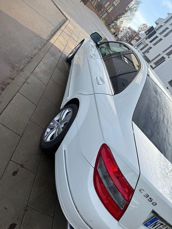Gebraucht Mercedes C350 Avantgarde 272 PS (200 kW) 2008 Weiß Limousine