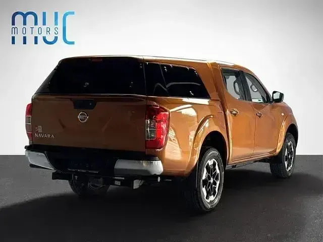 Gebraucht Nissan Navara 190 PS (139 kW) 2021 Orange Pickup