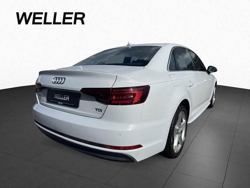 Gebraucht Audi A4 Comfort 190 PS (139 kW) 2018 Andere Limousine