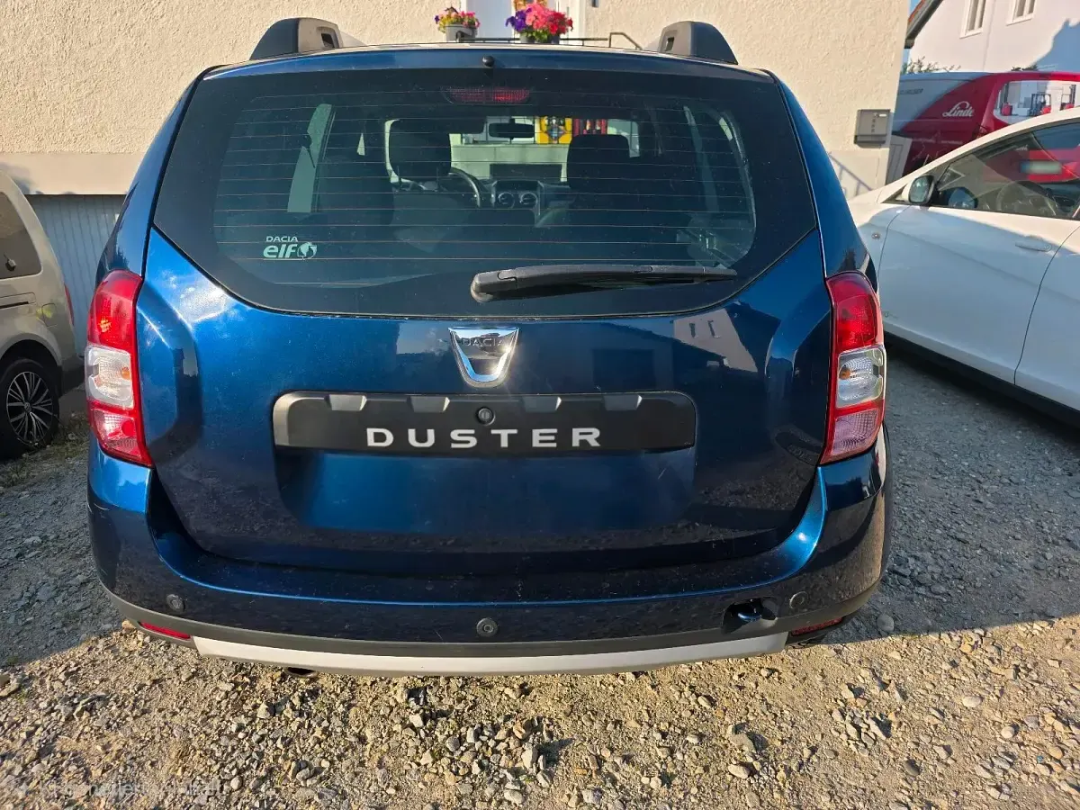 Gebraucht Dacia Duster 116 PS (85 kW) 2015 Blau SUV