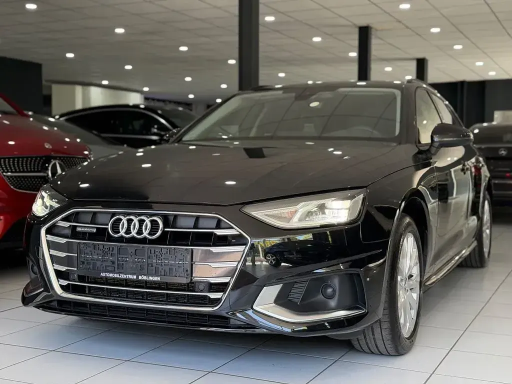 Second-hand Audi A4 Advanced 190 CP (139 kW) 2020 Negru Break