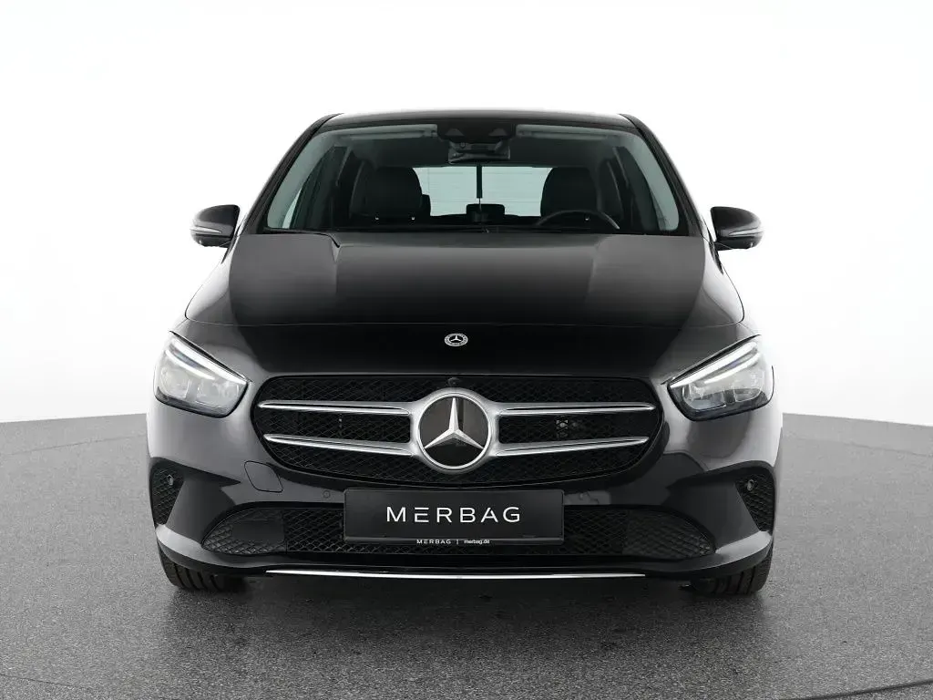 Gebraucht Mercedes B250e Progressive 218 PS (160 kW) 2022 Schwarz Kleinwagen