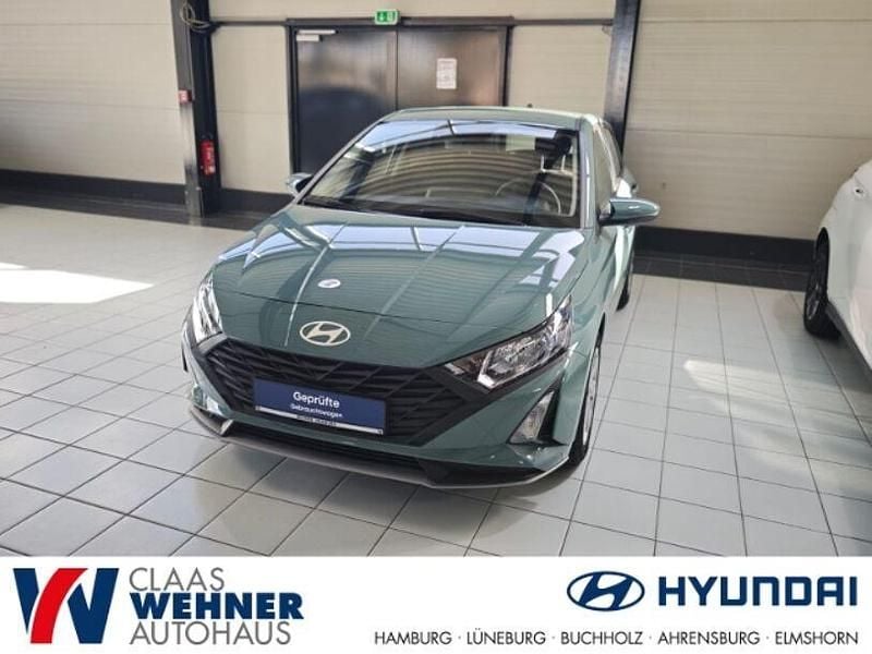 Gebraucht Hyundai i20 Select 79 PS (58 kW) 2025 Gruen Kleinwagen