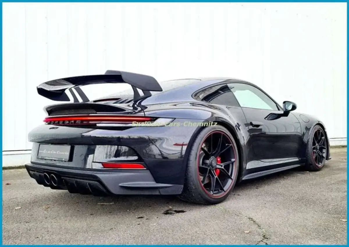 Gebraucht Porsche 911 GT3 Chrono 510 PS (375 kW) 2024 Tiefschwarz Coupé