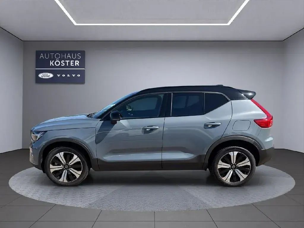 Gebraucht Volvo XC40 Plus 169 kW (231 PS) 2023 Grau SUV