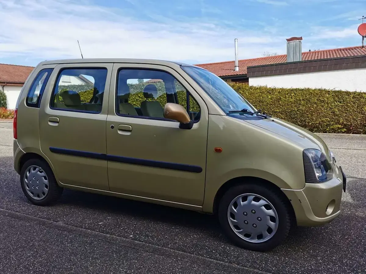 Gebraucht Opel Agila 80 PS (58 kW) 2005 Van / Kleinbus