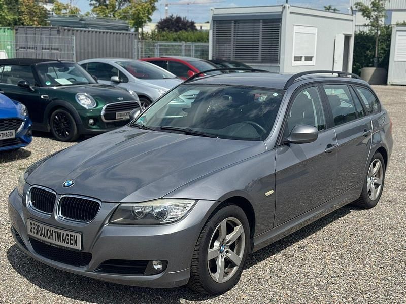 Grau Gebraucht 2009 BMW 318 Kombi | 3.400 € (Superpreis) - Bild 1/4