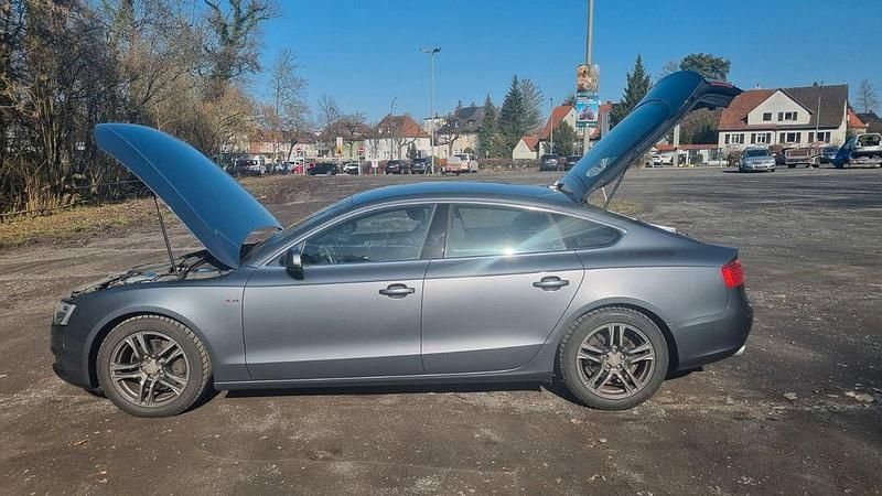 Gebraucht Audi A5 Sportback Design 245 PS (180 kW) 2014 Grau Kleinwagen