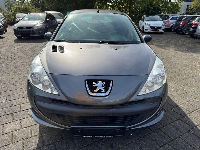 Gebraucht Peugeot 206 73 PS (53 kW) 2011 Grau Limousine
