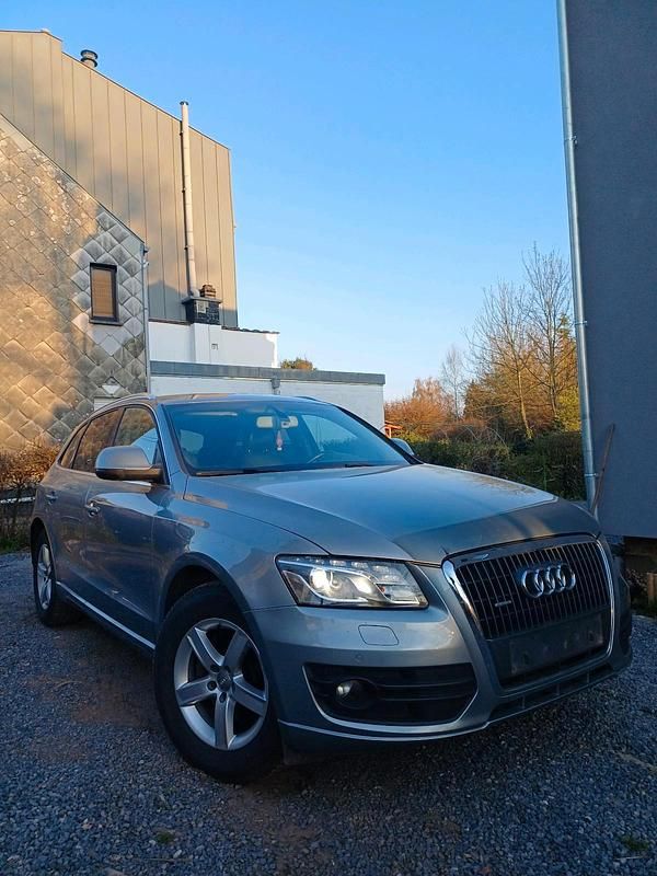 Gebraucht Audi Q5 140 PS (102 kW) 2012 Silber SUV