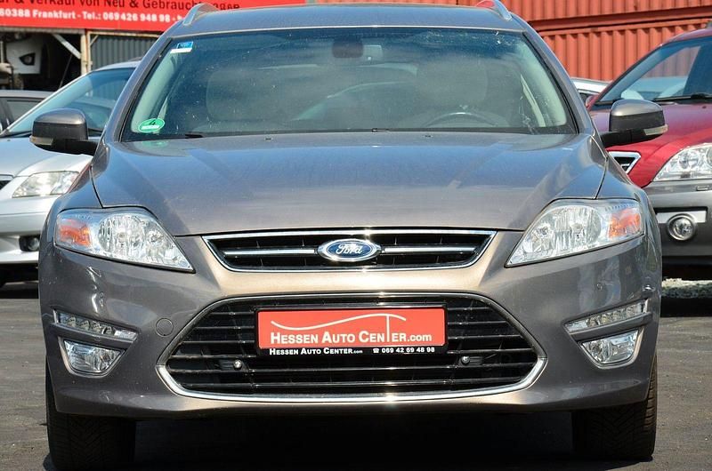 Gebraucht Ford Mondeo 163 PS (119 kW) 2013 Braun Kombi