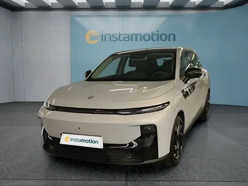 Neu Leapmotor B10 160 kW (218 PS) 2026 Silber SUV