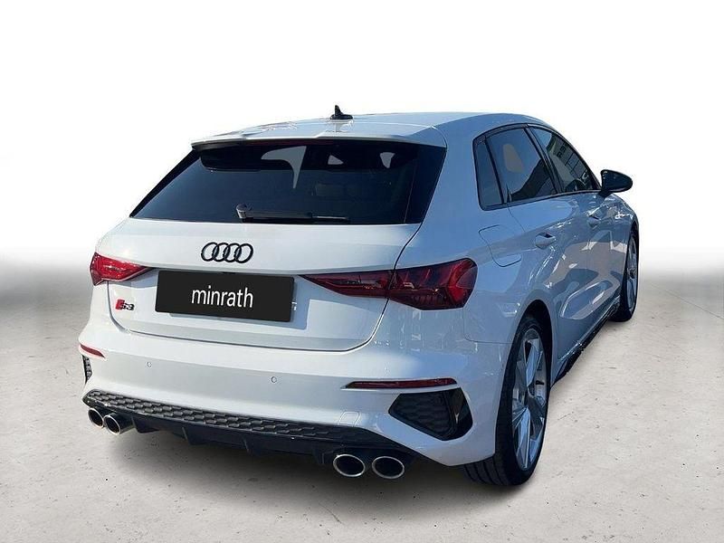 Gebraucht Audi S3 Sport 310 PS (228 kW) 2024 Weiß Limousine