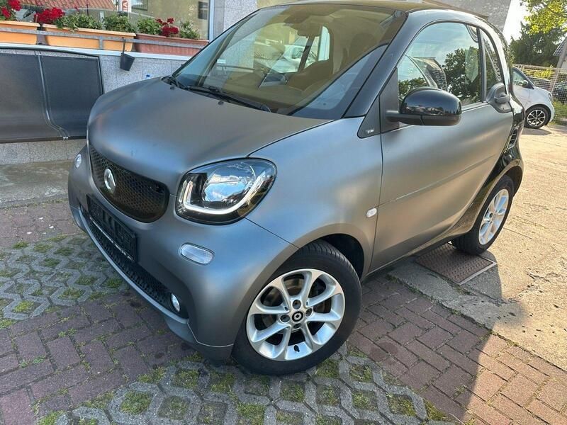 Schwarz Gebraucht 2016 Smart ForTwo Coupé Prime Kleinwagen | 13.890 € (Teuer) - Bild 1/4