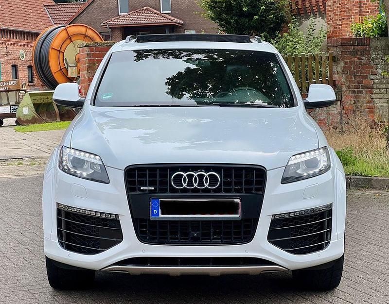 Weiß Gebraucht 2014 Audi Q7 Ambiente SUV | 17.499 € (Fairer Preis) - Bild 1/4