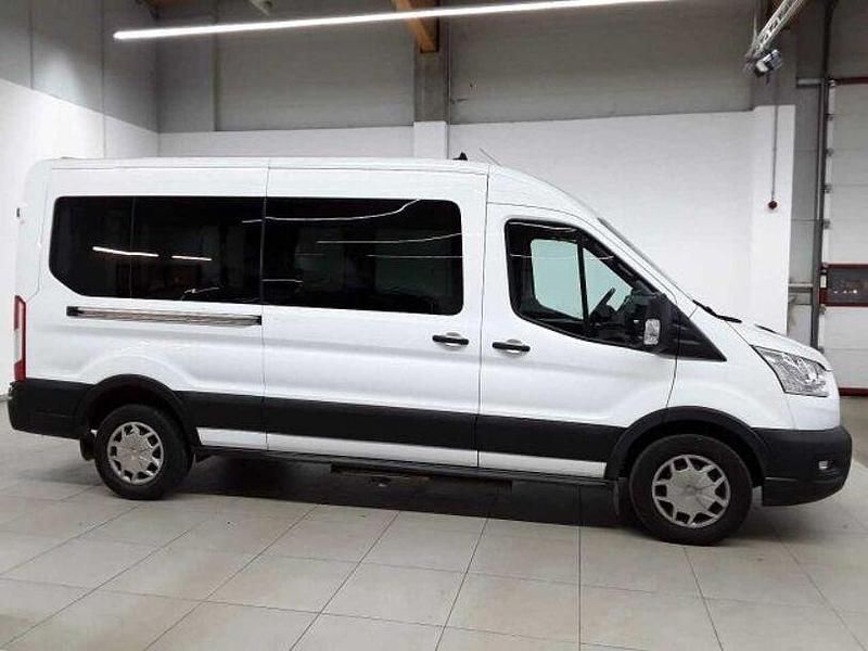 Gebraucht Ford Transit 131 PS (96 kW) 2022 Weiß Van / Kleinbus