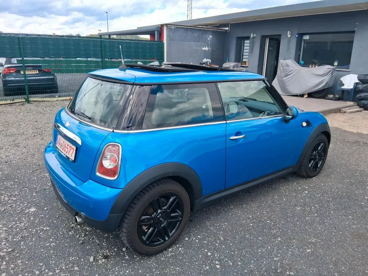 Gebraucht Mini ONE 98 PS (72 kW) 2011 Blau Kleinwagen