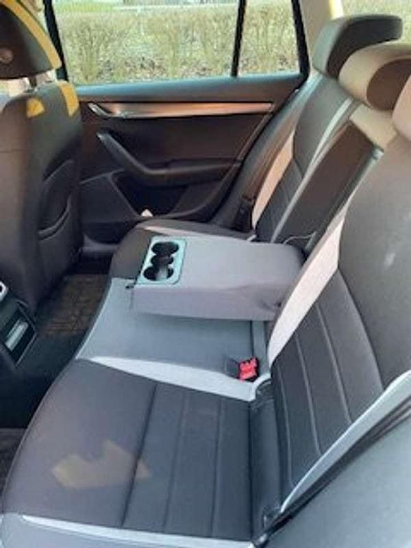 Gebraucht Skoda Octavia Joy 150 PS (110 kW) 2016 Grau Kombi