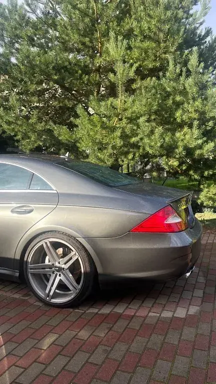 Gebraucht Mercedes CLS63 AMG AMG 514 PS (378 kW) 2007 Grau Coupé
