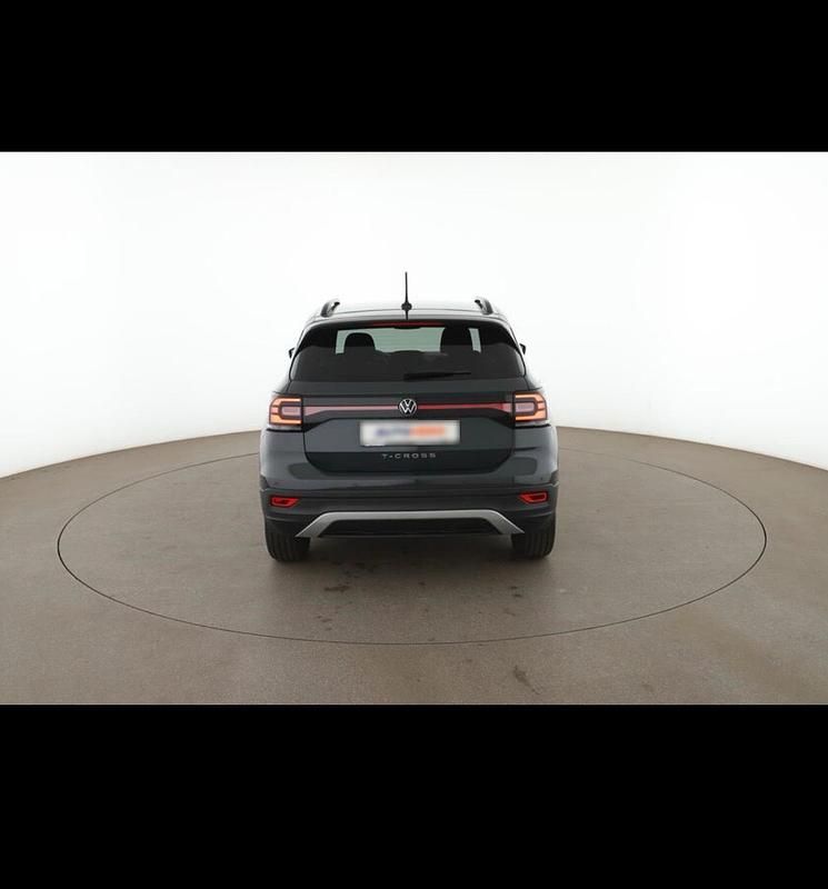 Gebraucht VW T-Cross Active 110 PS (80 kW) 2021 Grau SUV