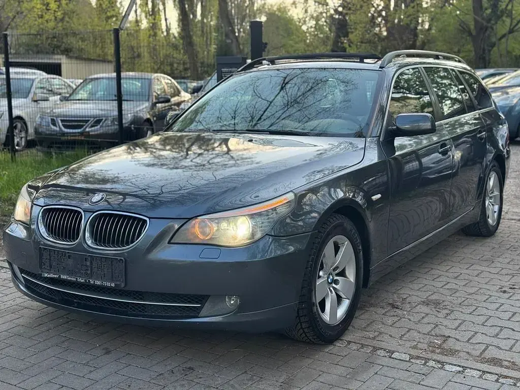 Second-hand BMW 525 197 CP (144 kW) 2008 Gri Berlinǎ