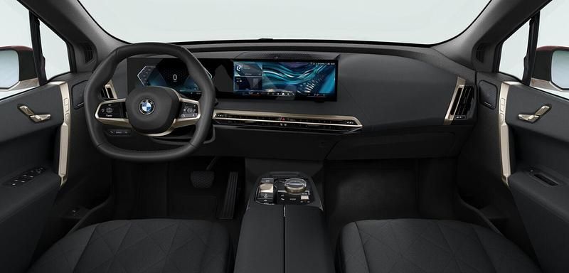 Gebraucht BMW iX Shadowline 300 kW (408 PS) 2025 Rot SUV