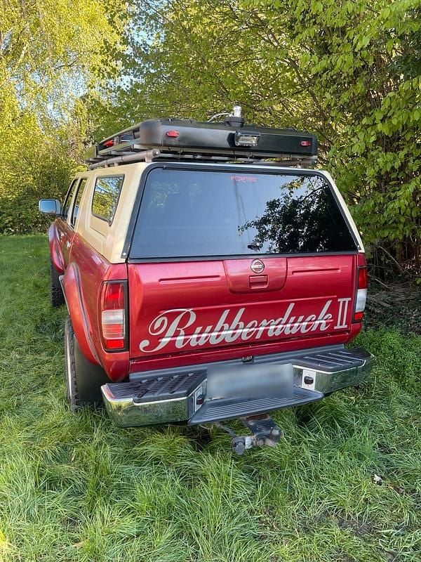 Gebraucht Nissan PickUp 133 PS (97 kW) 2003 Rot Pickup