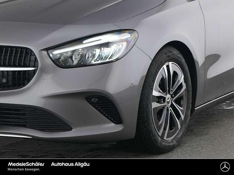 Gebraucht Mercedes B220 Progressive 190 PS (139 kW) 2024 Lack mountaingrau Van / Kleinbus