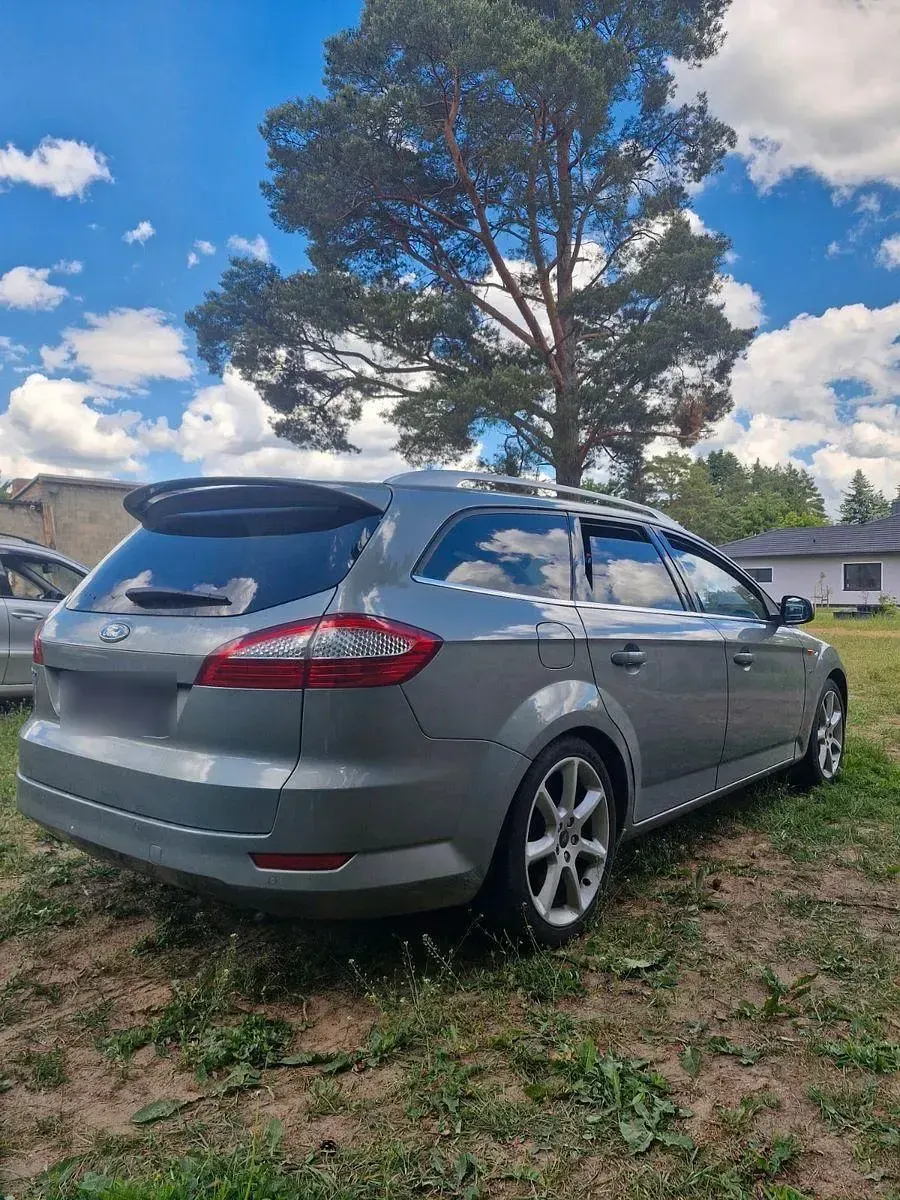 Gebraucht Ford Mondeo Titanium 220 PS (161 kW) 2007 Grau Kombi