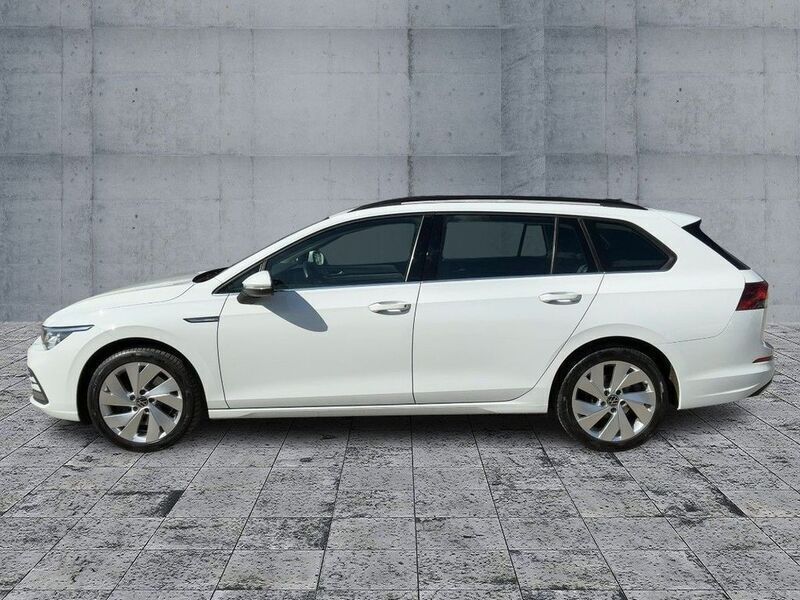 Gebraucht VW Golf VIII Style 150 PS (110 kW) 2022 Weiß Kombi