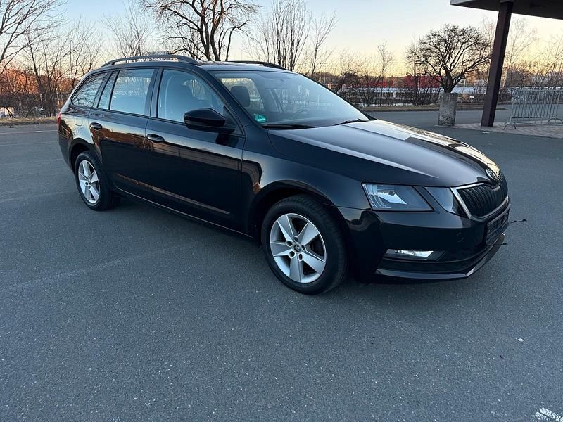 Gebraucht Skoda Octavia 150 PS (110 kW) 2018 Schwarz Kombi