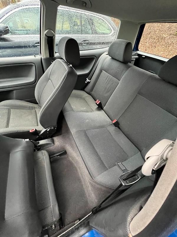 Gebraucht VW Polo 50 PS (36 kW) 2000 Blau Kleinwagen