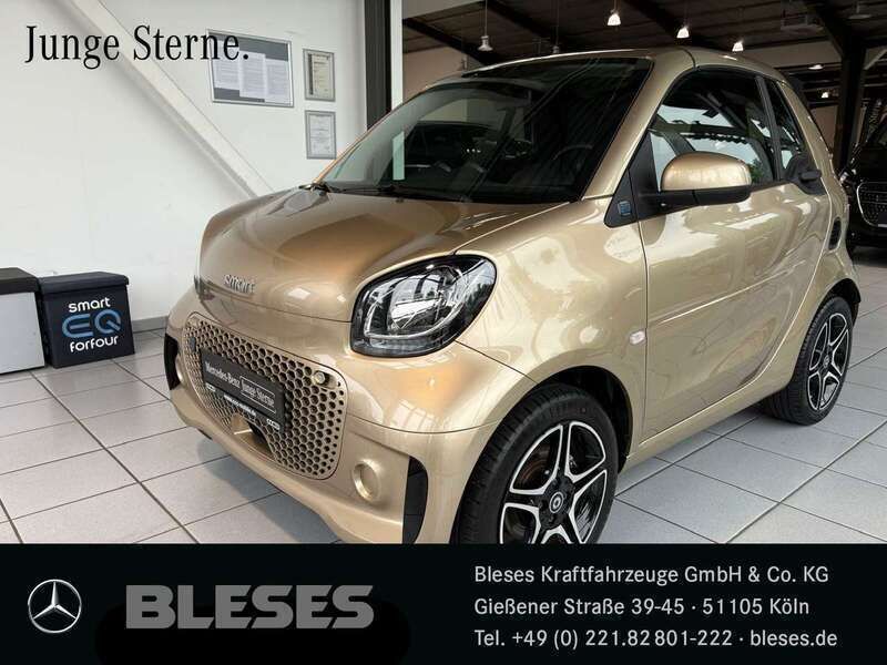Bodypanels in gold beige () Gebraucht 2020 Smart ForTwo Electric Drive Pulse Cabrio | 12.900 € (Fairer Preis) - Bild 1/4