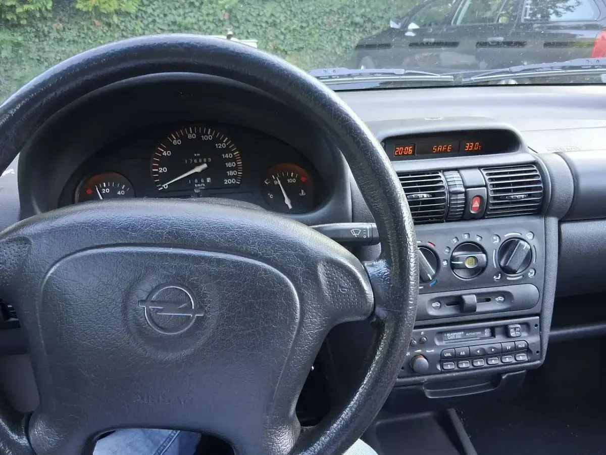 Gebraucht Opel Corsa Eco 45 PS (33 kW) 1996 Kleinwagen