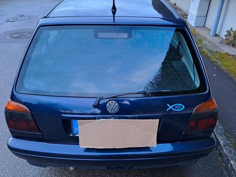 Gebraucht VW Golf III 90 PS (66 kW) 1997 Blau Limousine