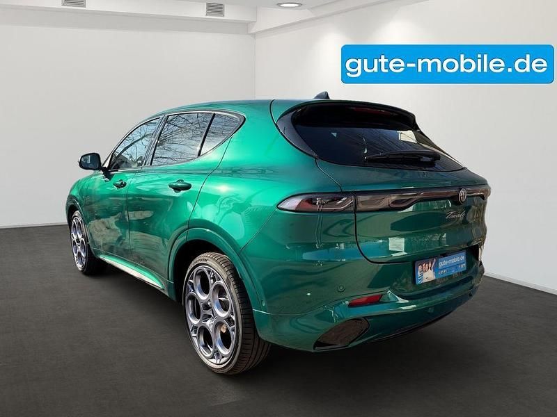 Neu Alfa Romeo Tonale 160 PS (117 kW) 2025 Grün SUV