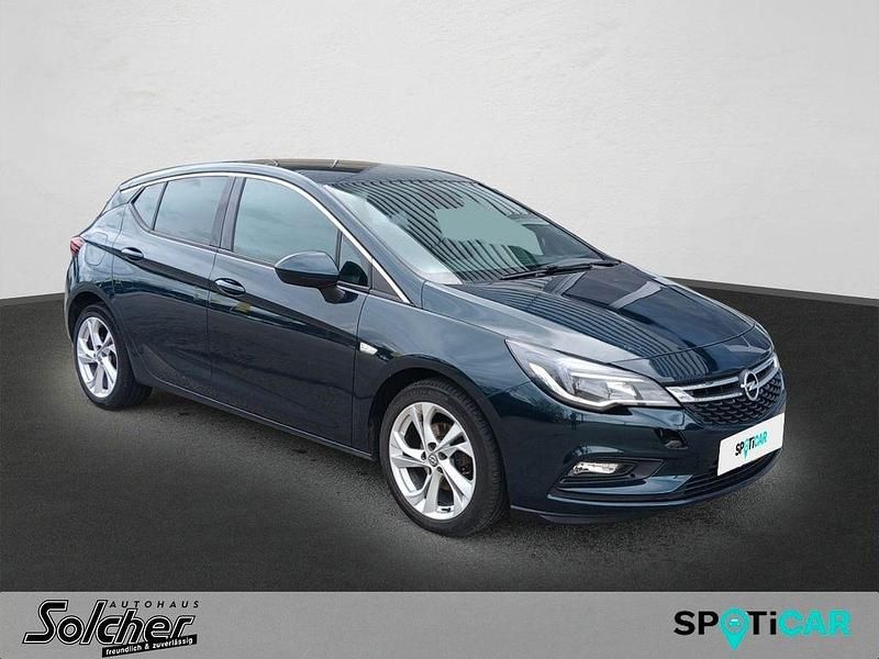 Gebraucht Opel Astra Dynamic 150 PS (110 kW) 2017 Grün Limousine