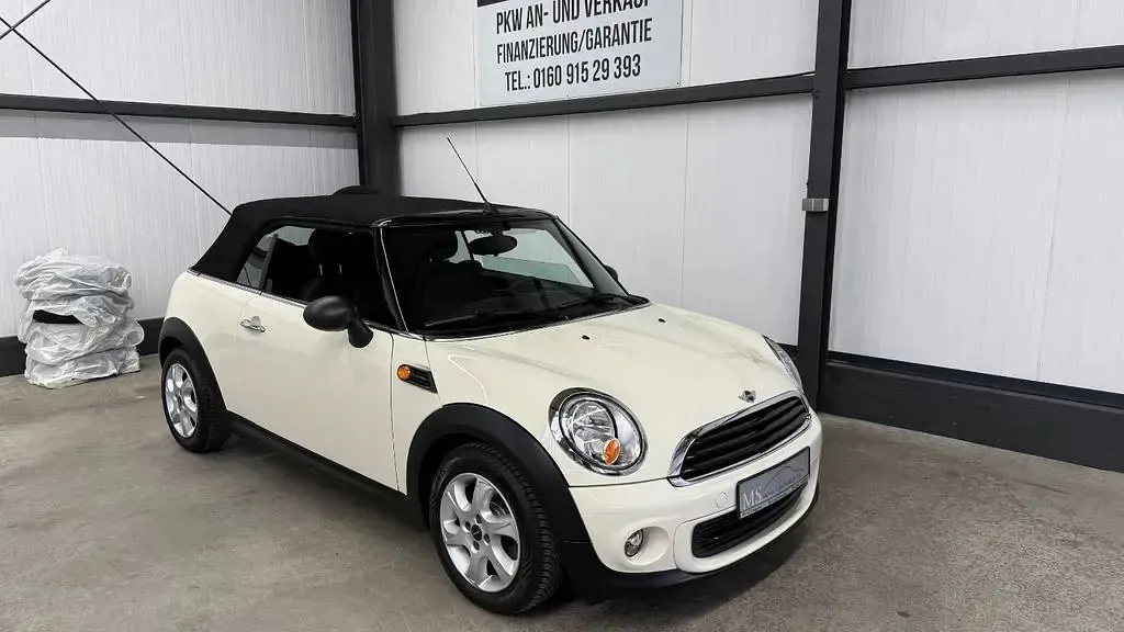 Second-hand Mini One Cabriolet 98 CP (72 kW) 2014 Alb Cabrio