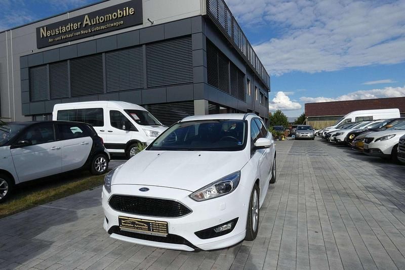 Weiß Gebraucht 2016 Ford Focus Sport Kombi | 10.999 € (Fairer Preis) - Bild 1/4