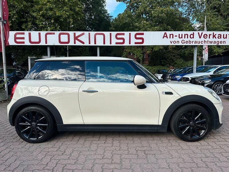 Weiß Gebraucht 2017 Mini Cooper Chili Kleinwagen | 17.800 € (Guter Preis) - Bild 1/4