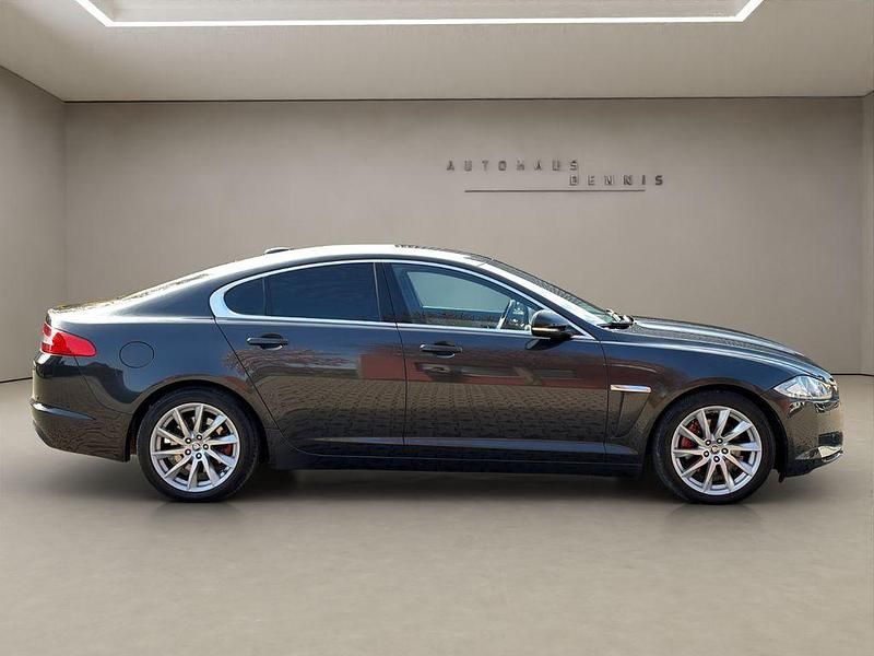 Gebraucht Jaguar XF 190 PS (139 kW) 2011 Grau Limousine