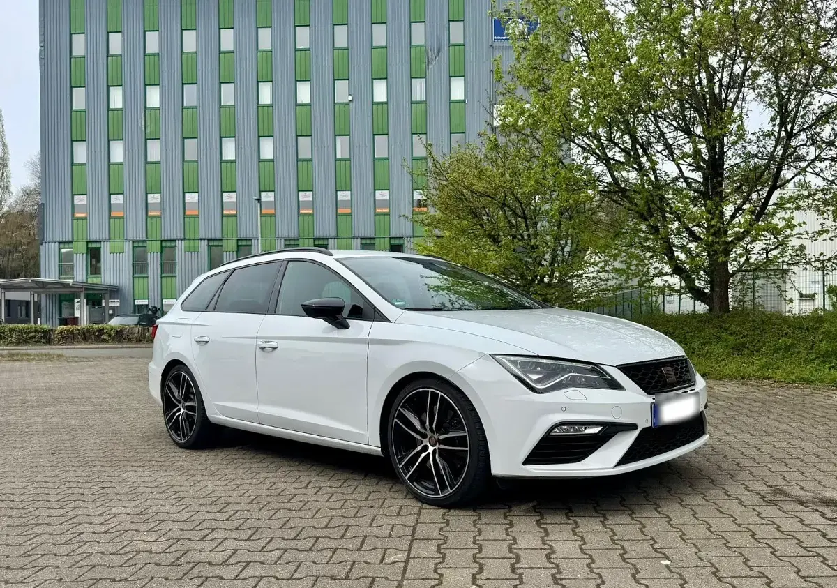 Gebraucht Seat Leon ST 4Drive 300 PS (220 kW) 2019 Weiß Kombi
