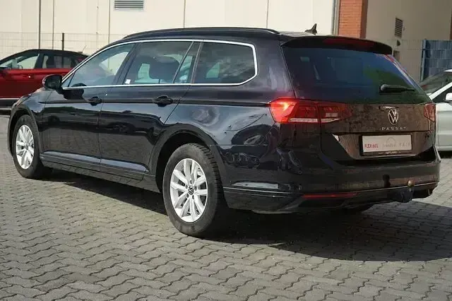 Gebraucht VW Passat Business 150 PS (110 kW) 2020 Schwarz Kombi