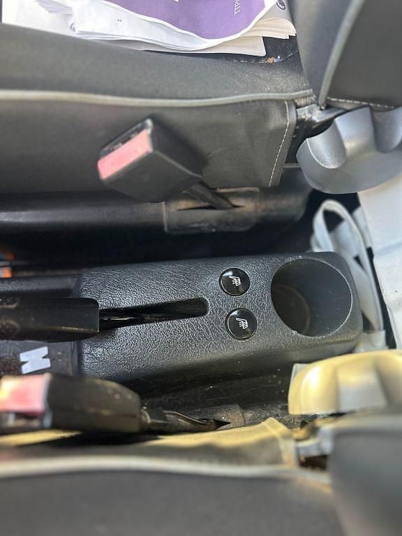 Weiß Gebraucht 2007 Peugeot Partner Tendance Van / Kleinbus | 3.450 € (Etwas zu teuer) - Bild 1/4