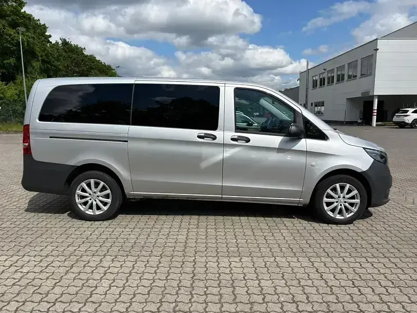 Gebraucht Mercedes Vito 136 PS (100 kW) 2019 Silber Van