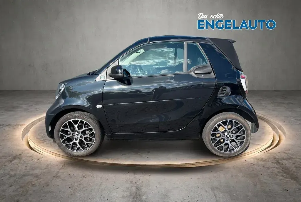 Gebraucht Smart ForTwo Electric Drive Exclusive 60 kW (82 PS) 2021 Schwarz Cabrio