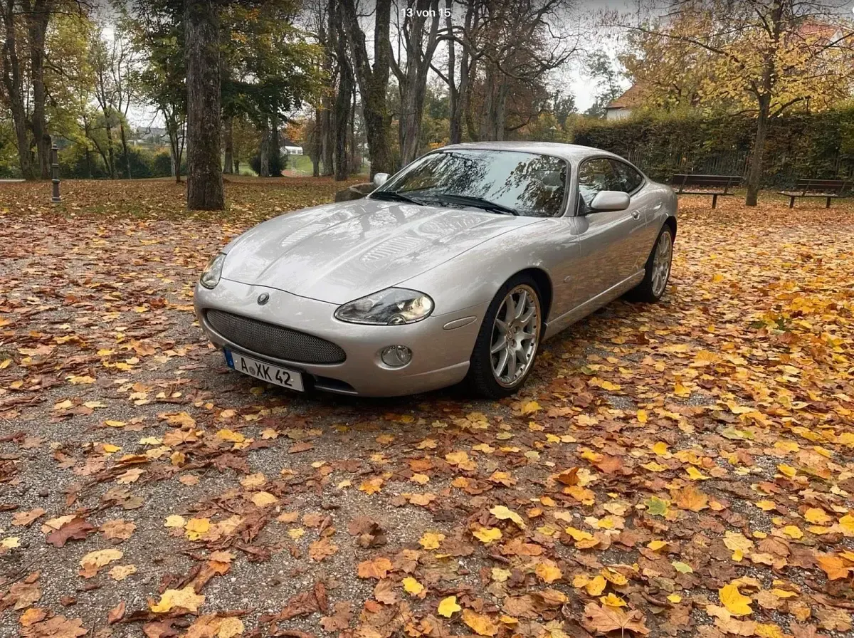 Gebraucht Jaguar XKR 396 PS (291 kW) 2004 Silber Coupé