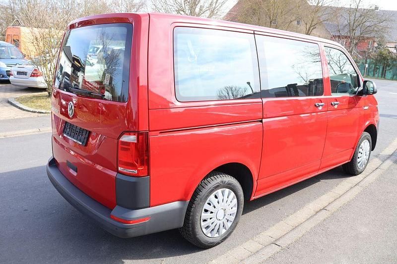 Gebraucht VW T6 102 PS (75 kW) 2018 Rot Van
